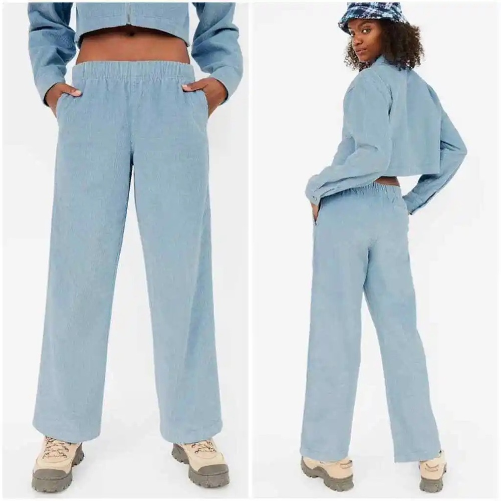 Aritzia TNA Carlaw Pant Corduroy Wide Leg Cropped Trouser, M, Baby Blue